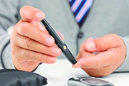 csm_RS5874_sy_diabetes_blood_sugar_test_cl_A21548697_clean-scr_454bd25f28